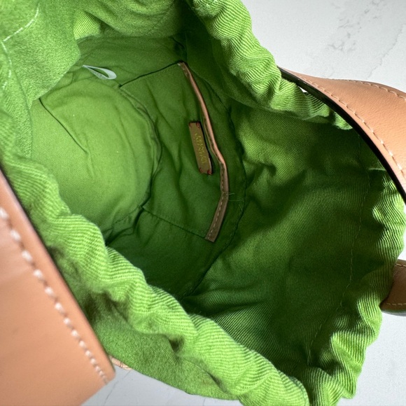 Frances Valentine raffia poppy embroidered bucket bag - Picture 6 of 12